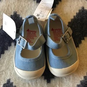 👉SOLD👈 🎀 Baby Blue Mary Jane sneakers 🎀